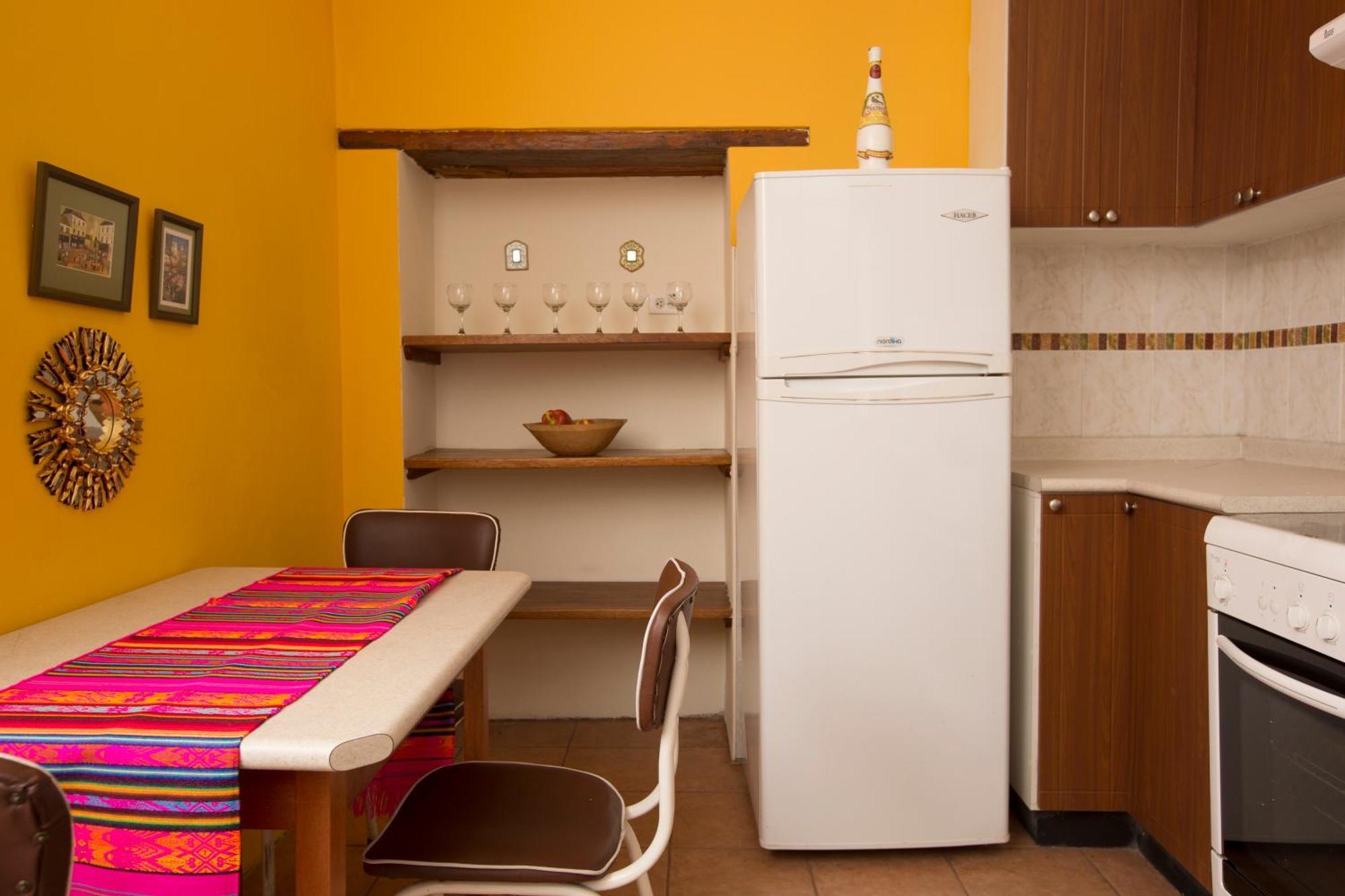 Casa Lunaloma - Boutique Apartments Кито Экстерьер фото