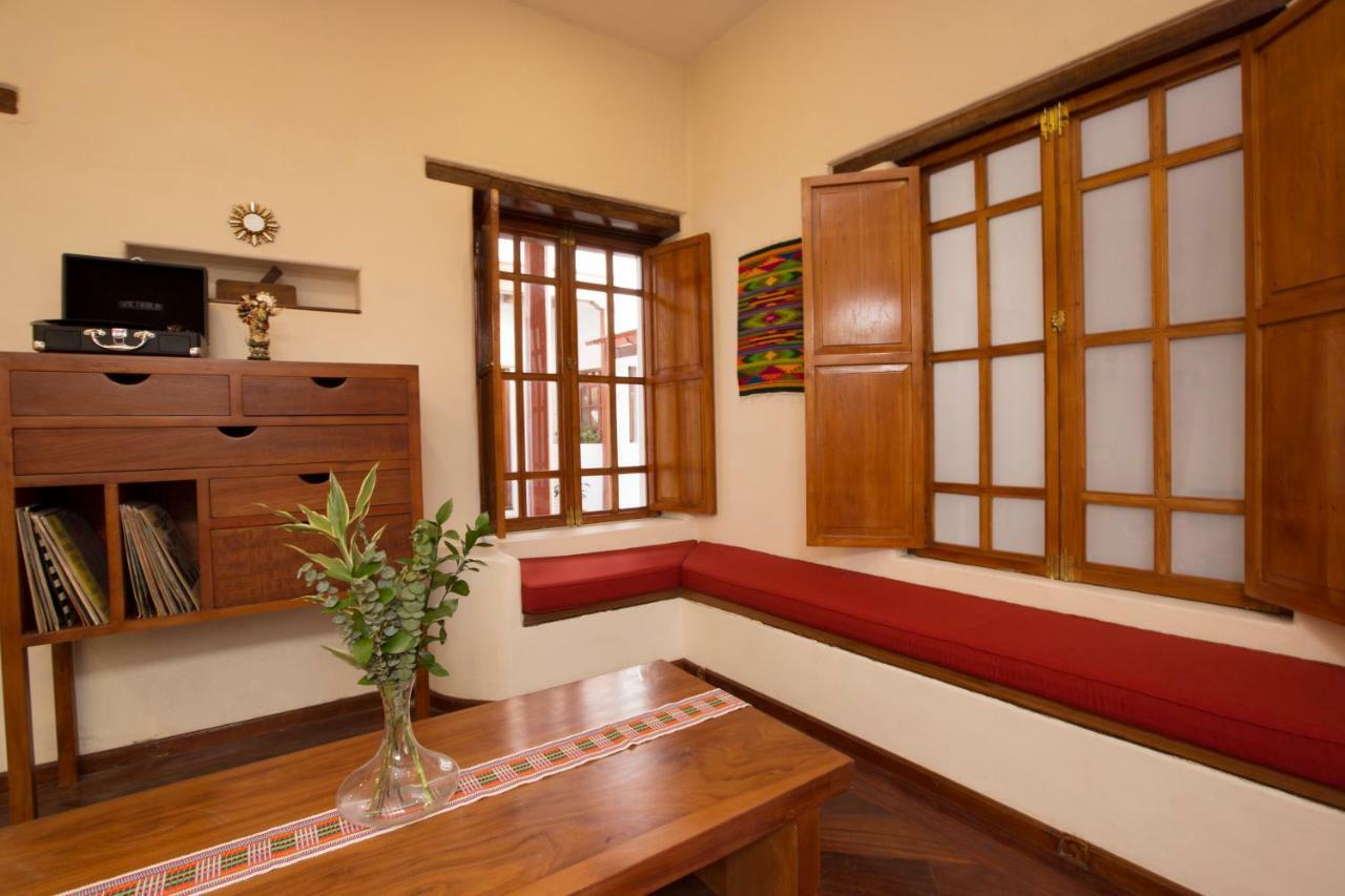 Casa Lunaloma - Boutique Apartments Кито Экстерьер фото