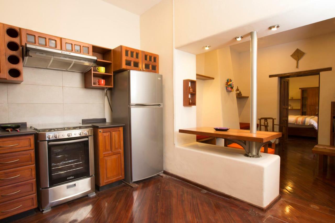 Casa Lunaloma - Boutique Apartments Кито Экстерьер фото